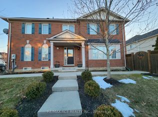 32 Keats Ter, Brampton, ON L7A3N1