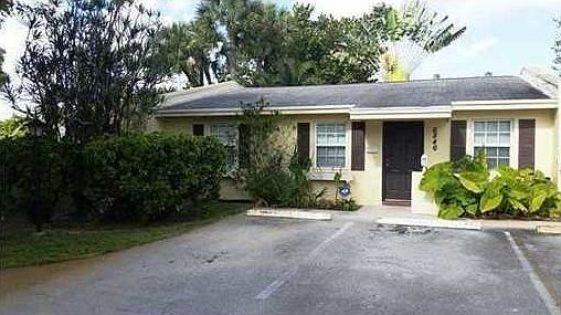 1st image of 6846 NW 31st Ave