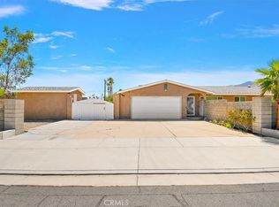 2175 E Racquet Club Rd, Palm Springs, CA 92262