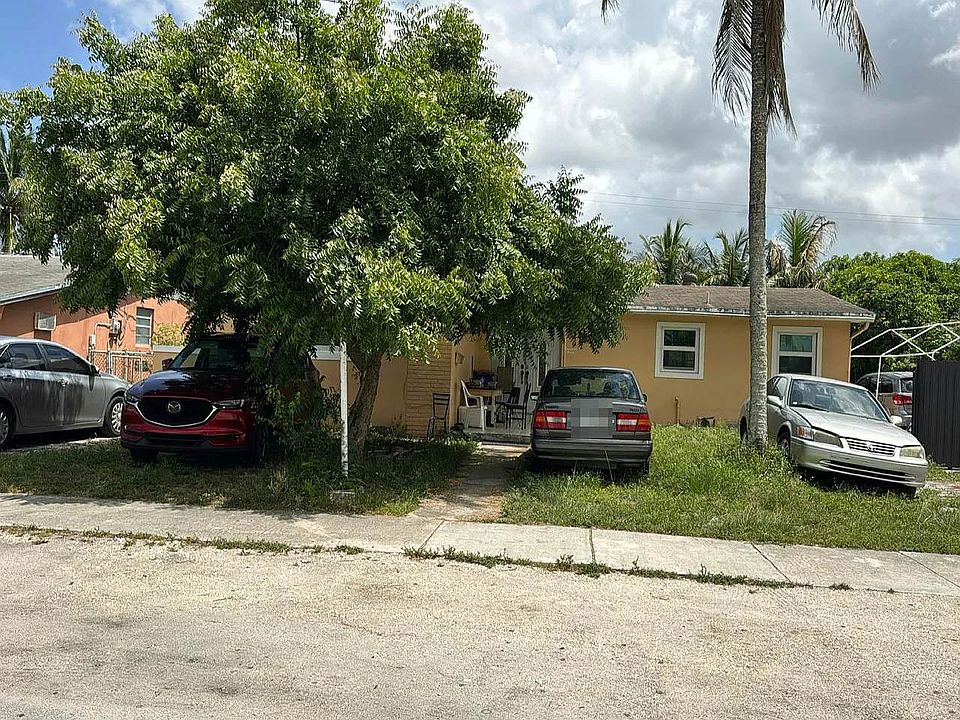 1st image of 1360 NW 197th St