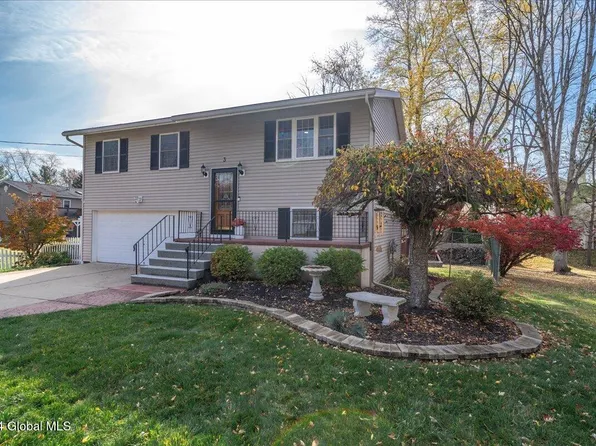 3 Fawn Drive, Scotia, NY 12302