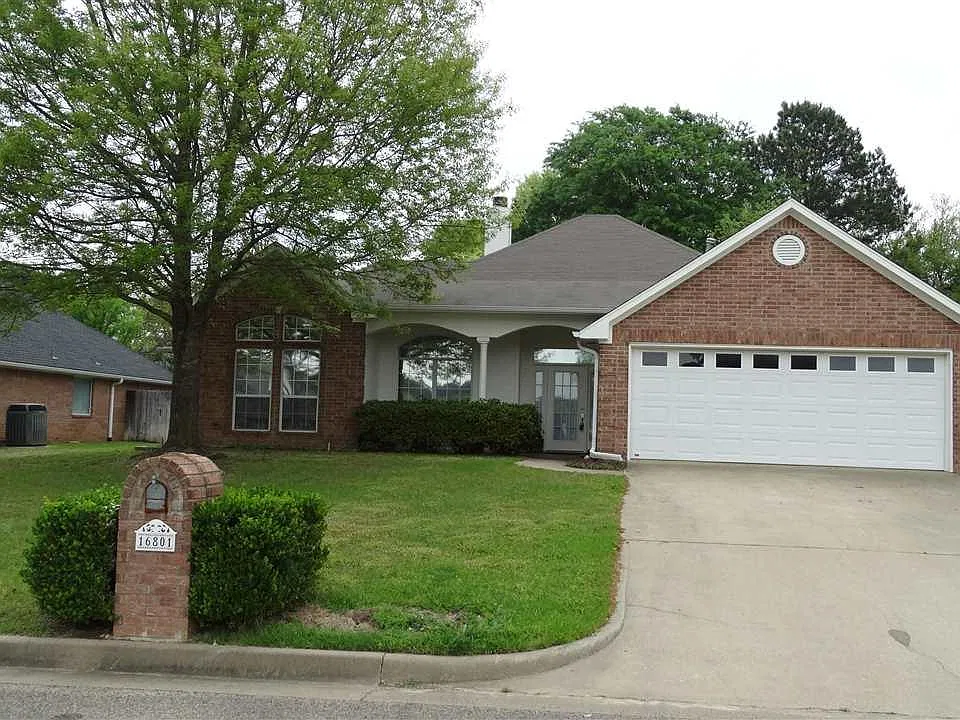 16801 Lafayette Dr