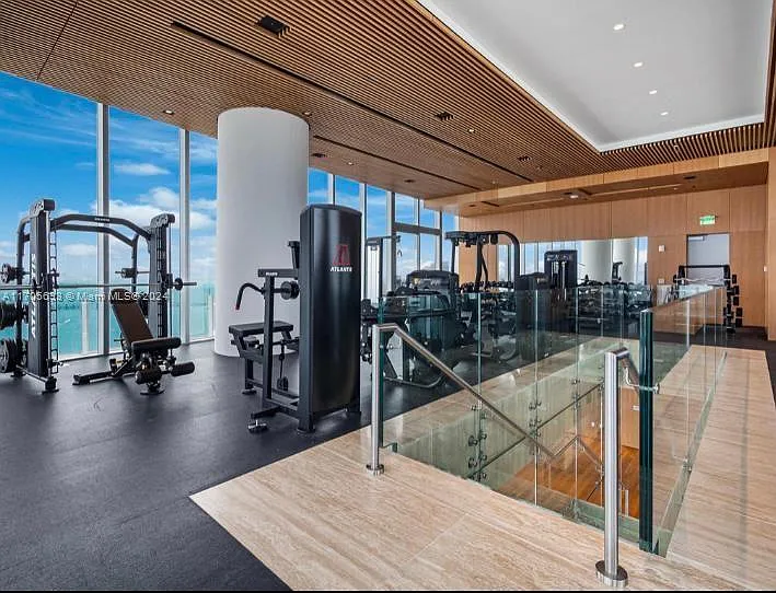 300 S Biscayne Blvd #4509 — Photo 7