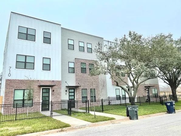 710 Vassar Ct APT A, College Station, TX 77840