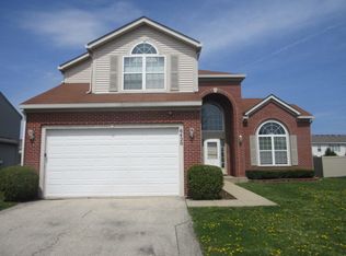 6420 Bridle Path Dr, Matteson, IL 60443