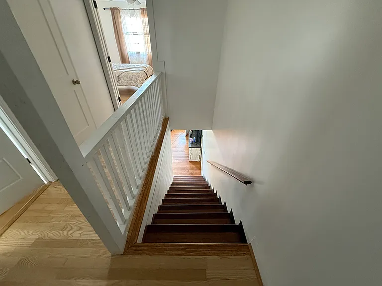 6004 Graston Ave — Photo 10
