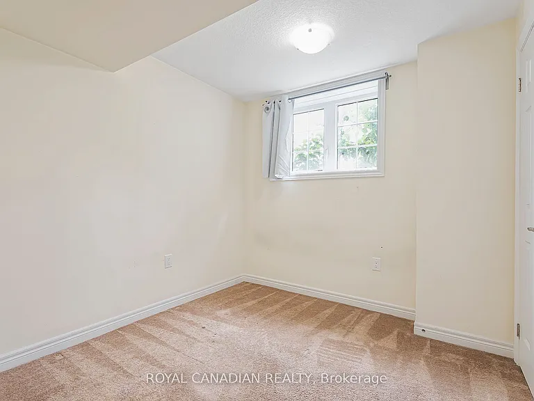 756 Linden Dr — Photo 25