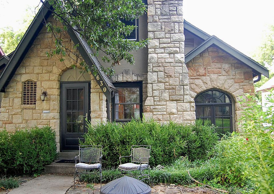Newer windows throughout