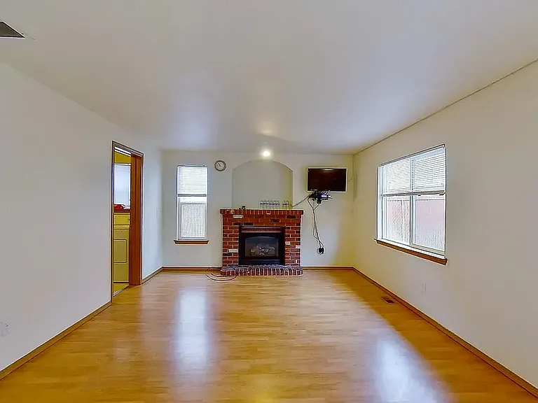 11221 SE 240th Pl — Photo 3