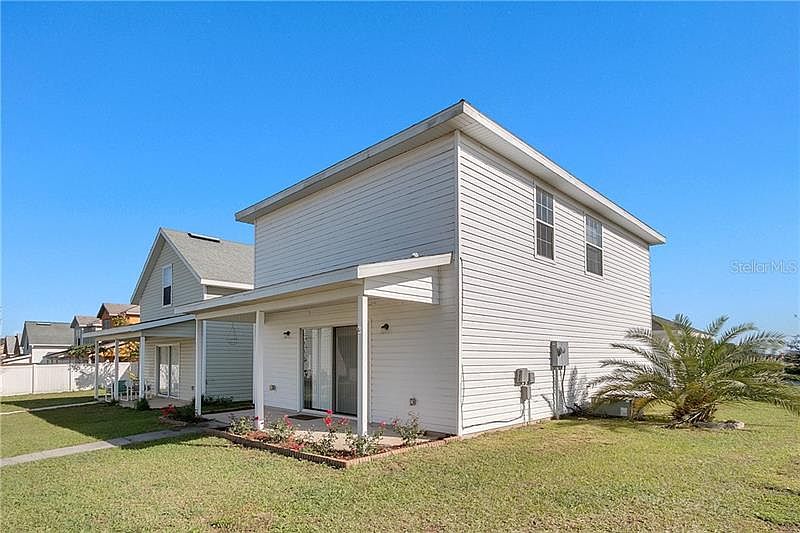 1st image of 1026 Park Central Cir