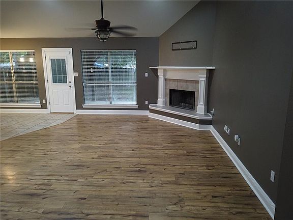 5th image of 70226 7th St