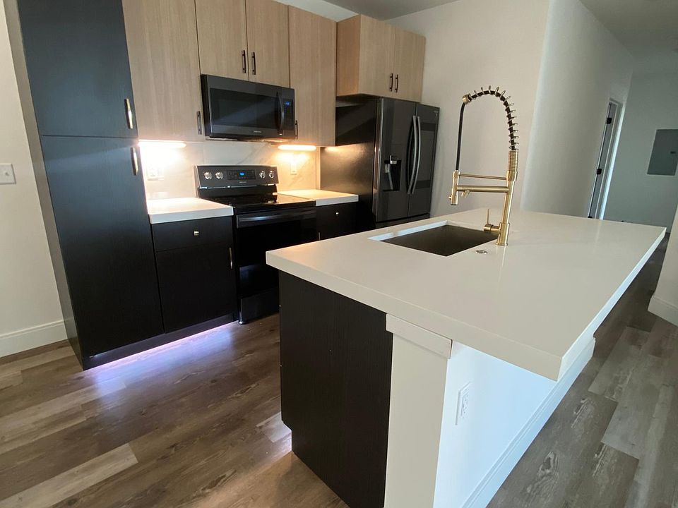 1st image of 4450 Maryland Ave #1