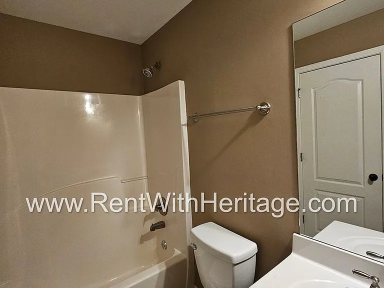 182 Saddleridge Dr — Photo 45