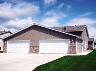 4923 55th St S, Fargo, ND 58104
