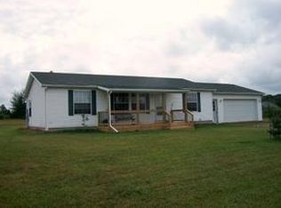8902 Rich Rd, Mayville, MI 48744