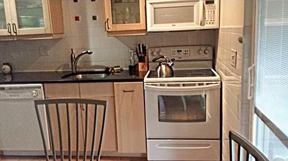 3rd image of 10C Washington Park Dr APT 9