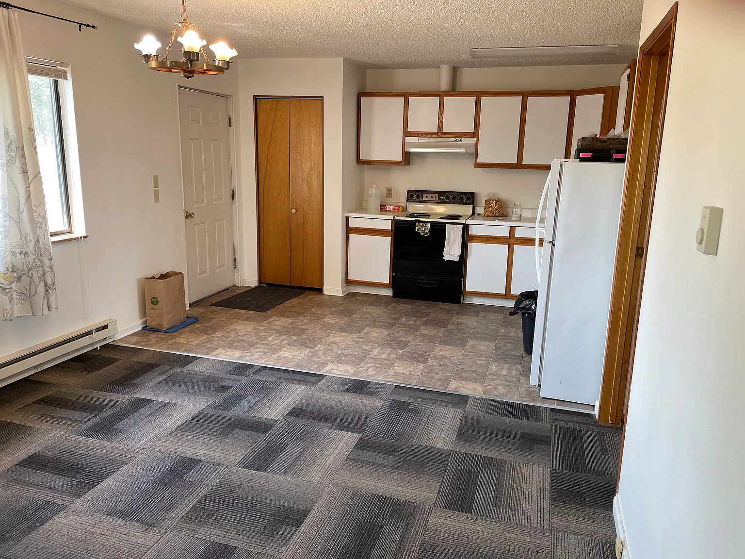 2 bed, 750 sqft, $950 — Photo 3