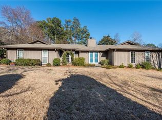 2205 Kinridge Rd, Marietta, GA 30062