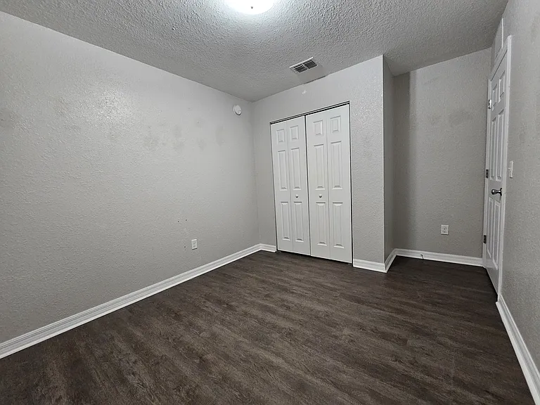 7 Willow Run — Photo 12