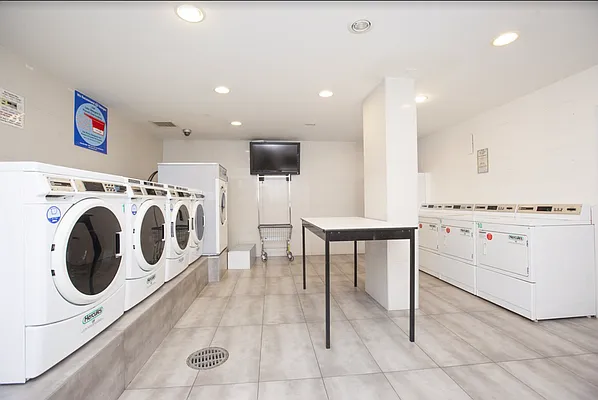 Rented by REAL New York | media 41