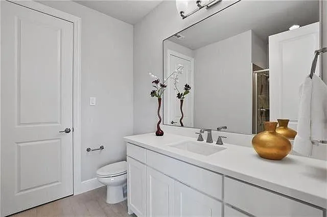 1900 Caddo St #4 — Photo 14