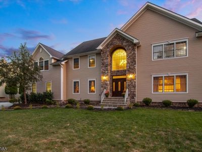 711 Park Rd, Morris Plains, NJ, 07950