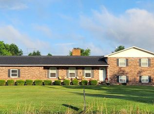 9867 N State Highway 148, Mount Vernon, IL 62864