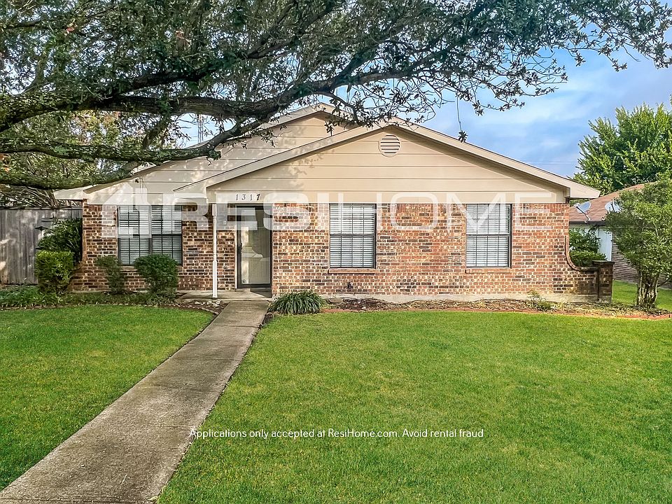 1st image of 1317 Choctaw Dr
