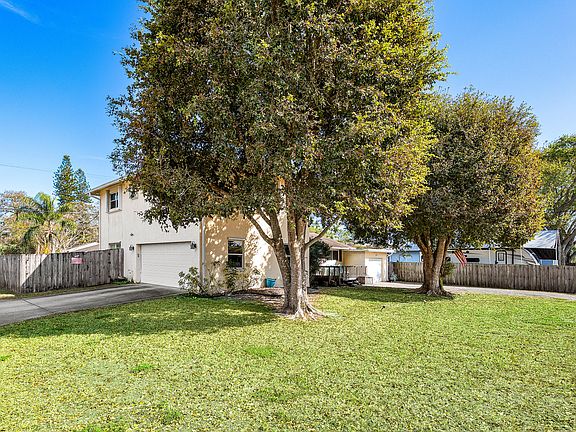 4th image of 4558 Bonanza Road