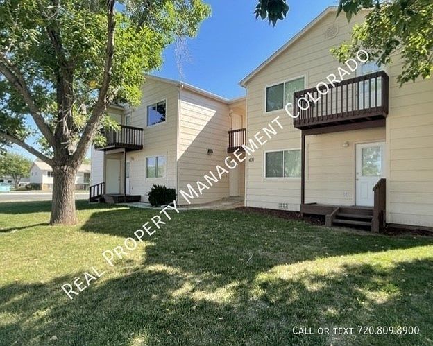 2nd image of 631 Conifer St