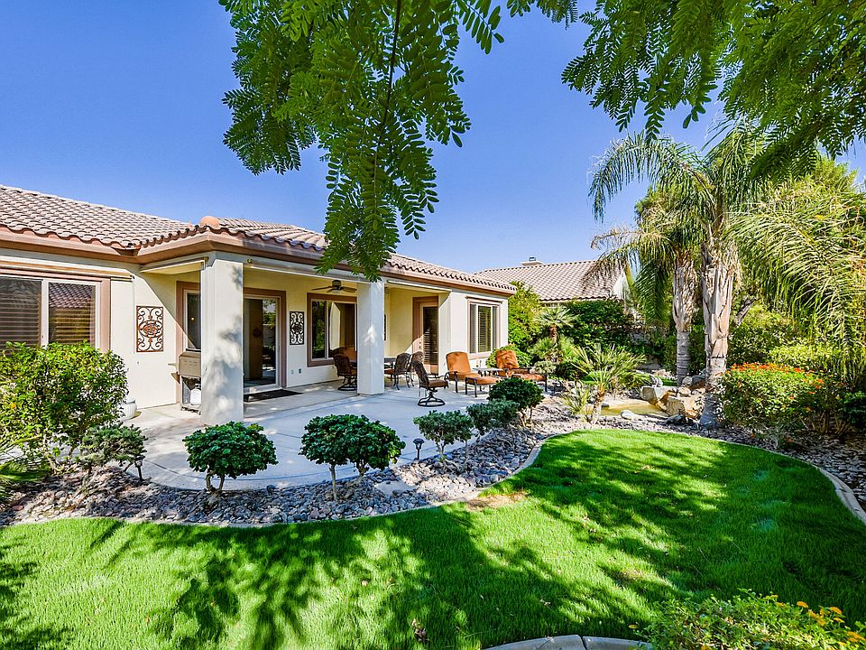 1st image of 80553 Avenida Santa Eugenia