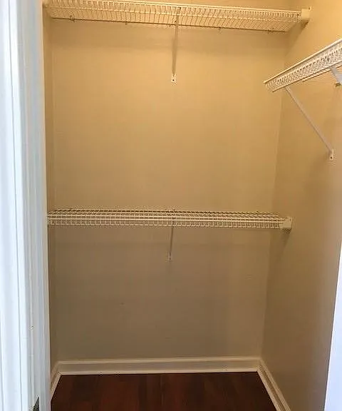 113 Olympic Ct — Photo 16