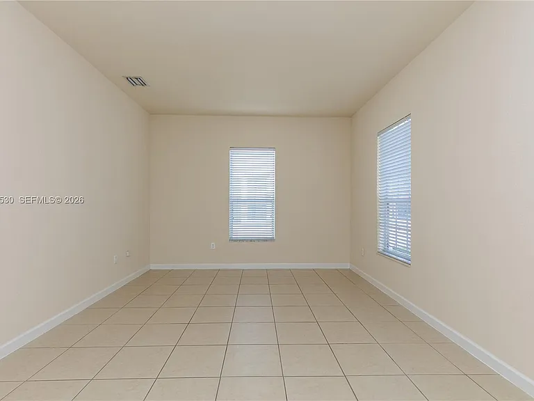 17031 SW 92nd St — Photo 6