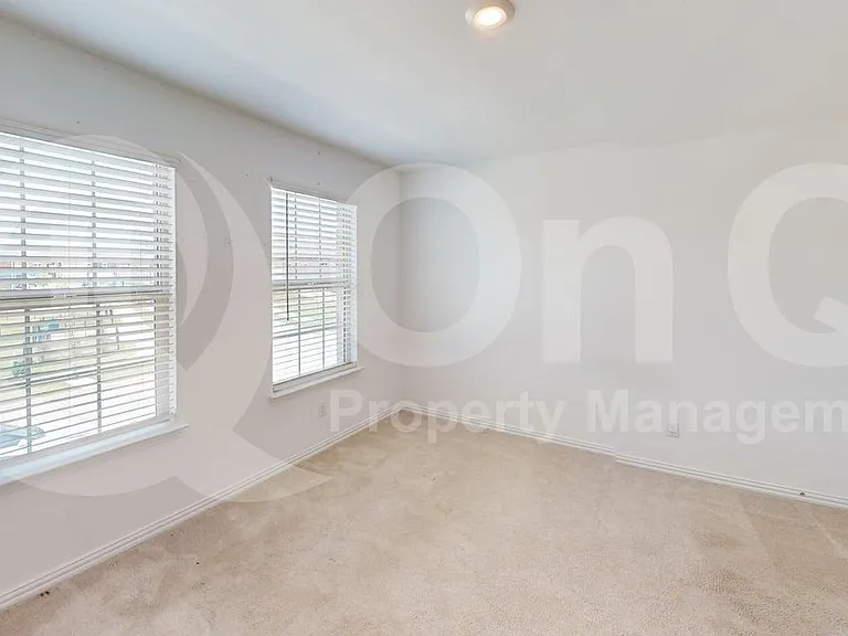 3750 Honey Daisy Dr — Photo 15