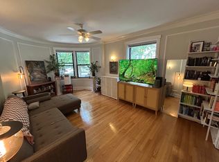 1233 W Chase Ave #1, Chicago, IL 60626