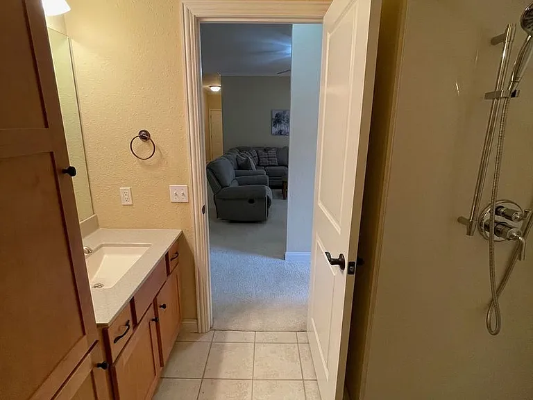 4100 W Worley St #301 — Photo 47