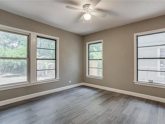 2nd image of 4906 Bartlett Ave