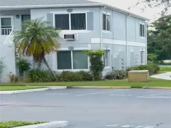 4127 DOLPHIN DRIVE #4127, TAMPA, FL 33617