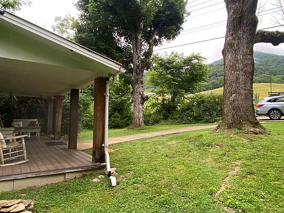 3rd image of 3224 Old Highway 411