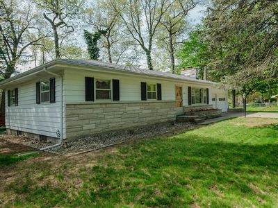 1247 Westlake Woods Dr, Springfield, MI, 49037