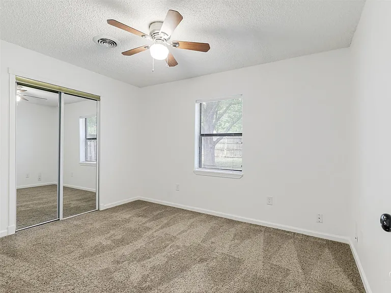14025 Janwood Ln — Photo 16