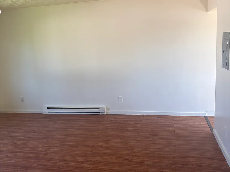 4760 Gray Rd #3 — Photo 2