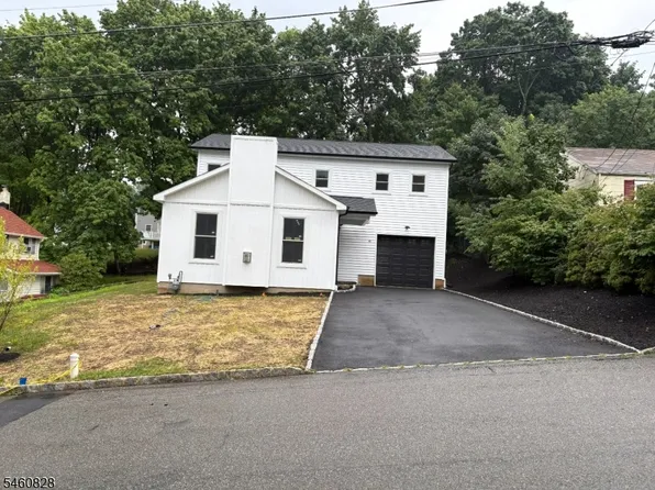 46 Kearney St, Dover Town, NJ 07801