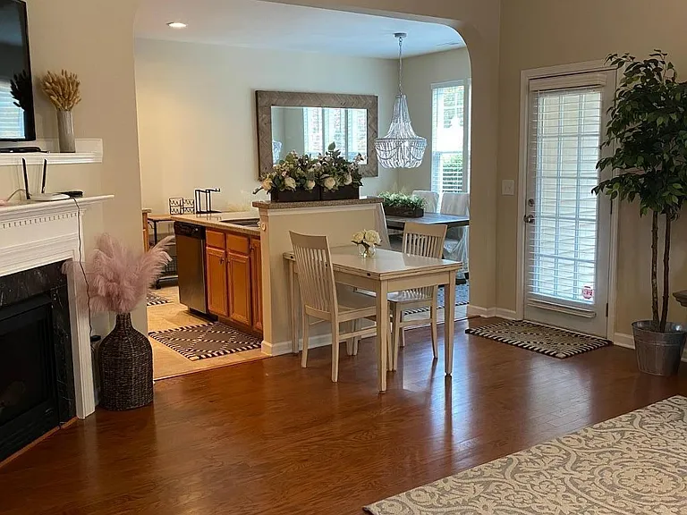 6006 McDevon Dr — Photo 4