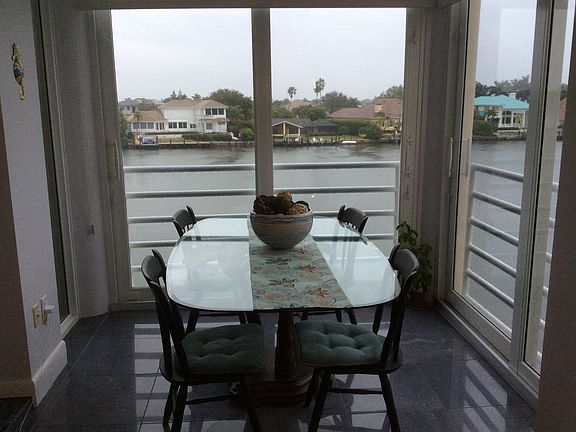 5th image of 4500 Gulf Shore Blvd N