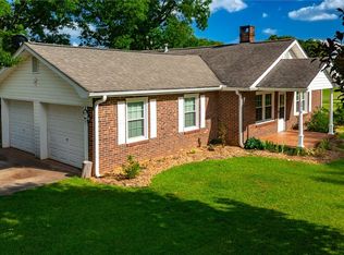 2836 Old Greenville Hwy, Central, SC 29630