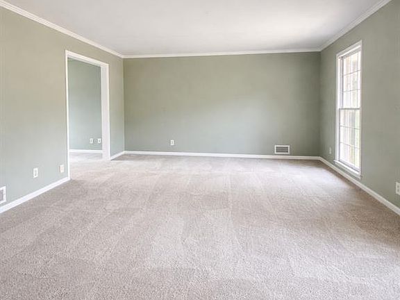 4th image of 4093 Hideaway Dr