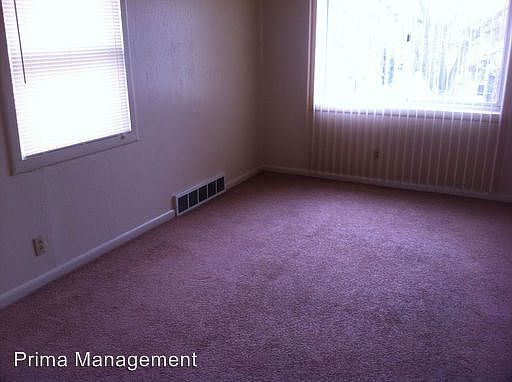 2nd image of 220 E Bruce Ave APT 1