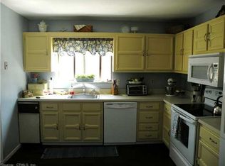 50 Granite Rd, Guilford, CT 06437