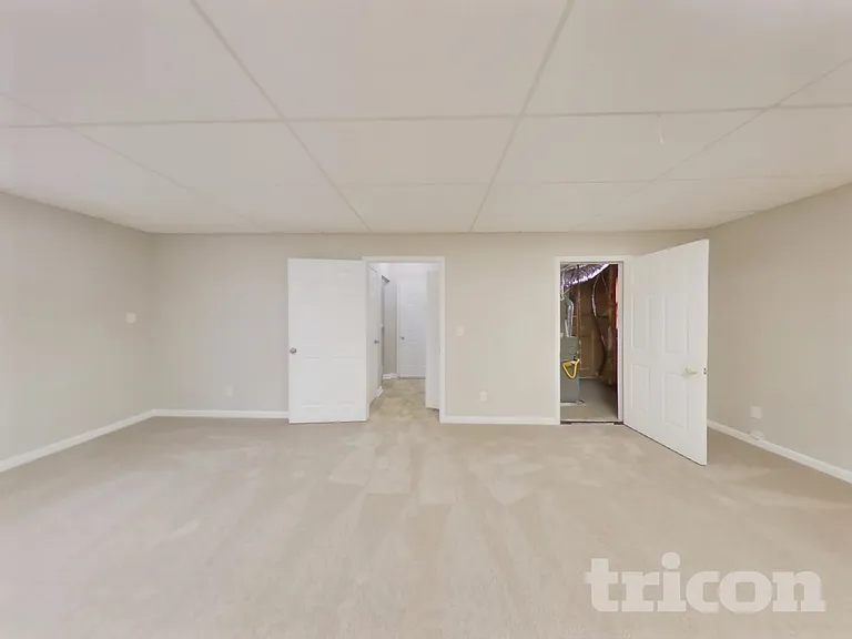 3746 Windy Hill Dr SE — Photo 15
